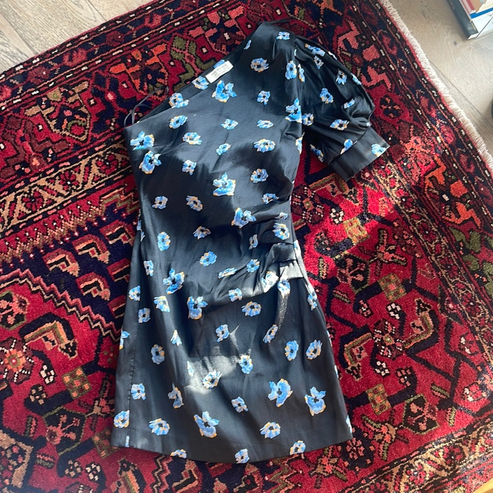 Bec and bridge one shoulder floral dress